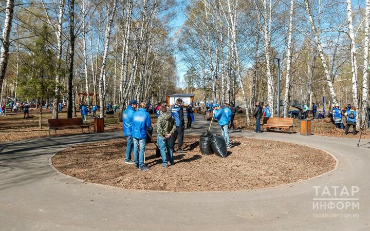 Во время санитарно-экологического двухмесячника в Татарстане состоялось 4800 субботников