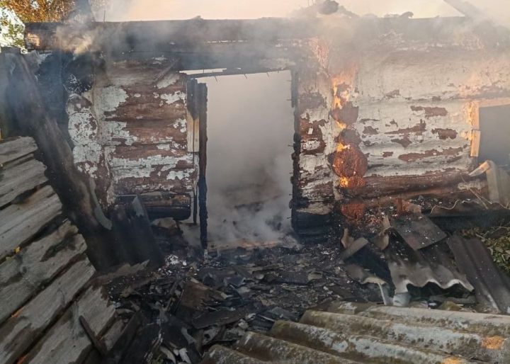 Два пожара случилось в Бугульминском районе за сутки