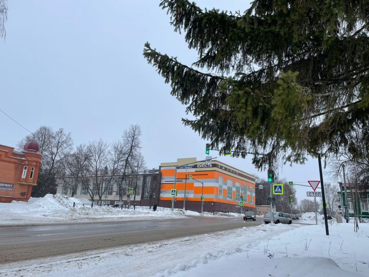 В Бугульме 1 февраля тепло и пасмурно