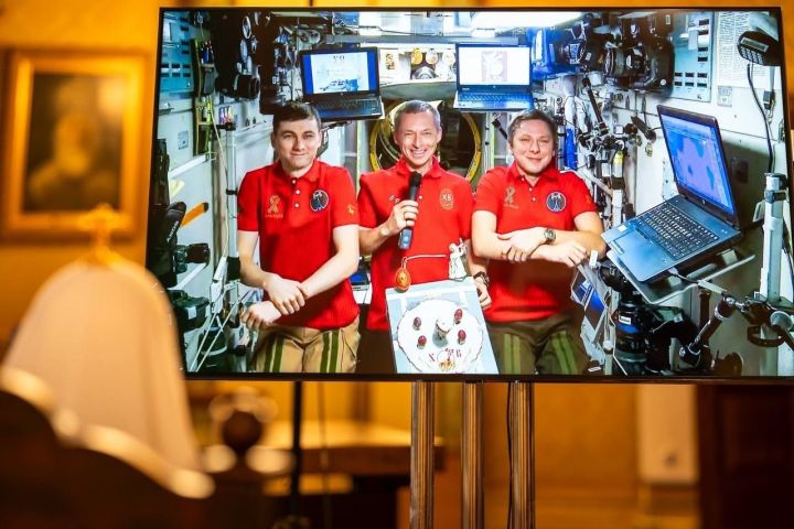 Бугульминский космонавт Сергей Рыжиков принял участие в телемосте с патриархом Кириллом