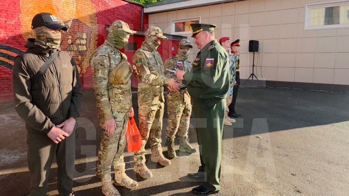 Из Бугульмы на СВО и в Африканский корпус отправились 11 человек