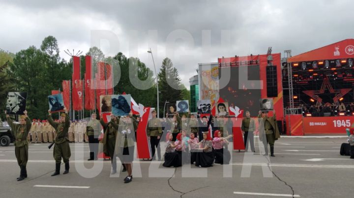 В Бугульме состоялся парад в честь 80-й годовщины Великой Победы