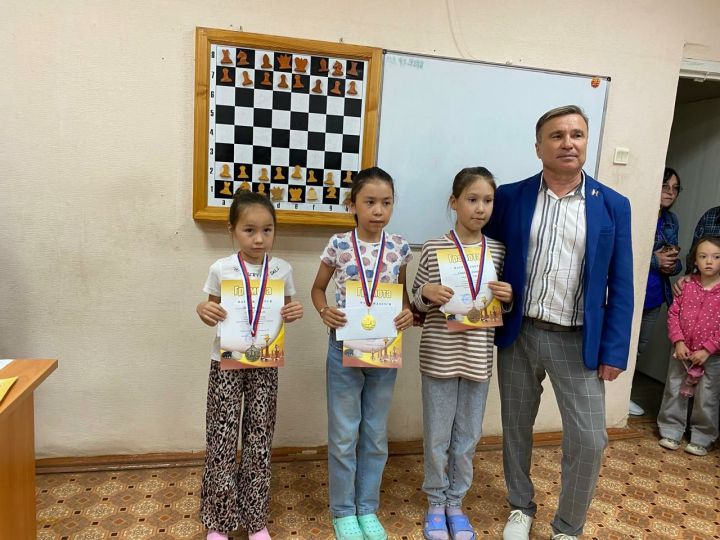 Бугульминцы стали призерами турнира по шахматам