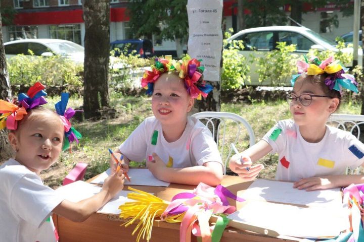 В Бугульме прошла ярмарка-конкурс среди замещающих семей