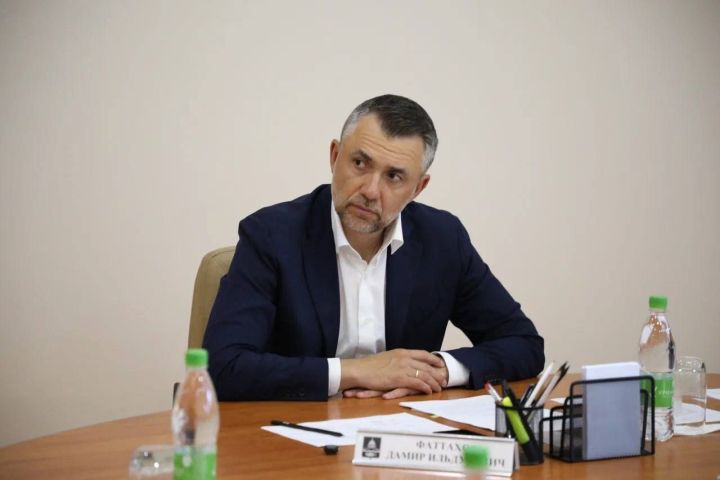 Дамир Фаттахов провел очередной личный прием в Бугульме