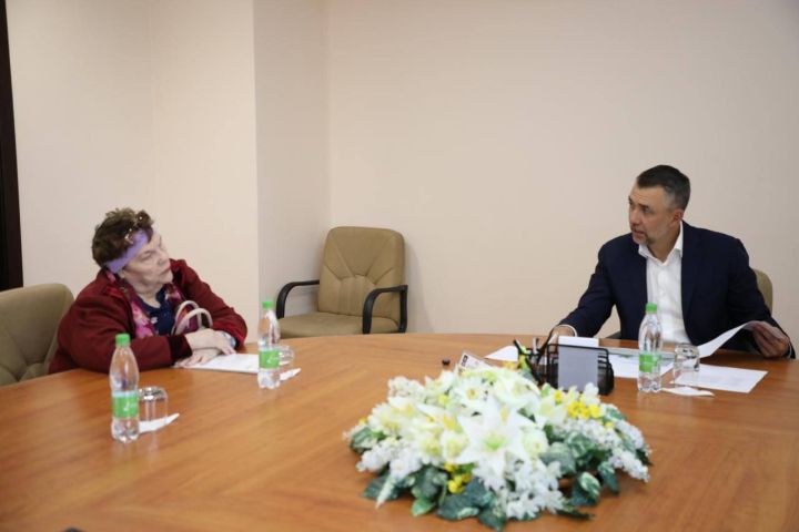 Дамир Фаттахов провел очередной личный прием в Бугульме