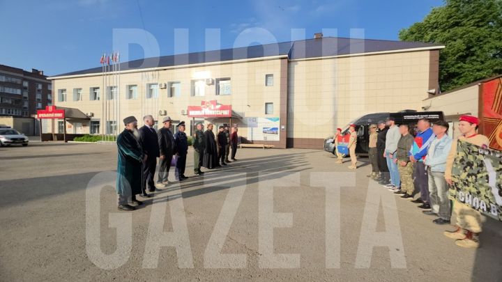 Из Бугульмы в Африканский корпус уехали шесть человек
