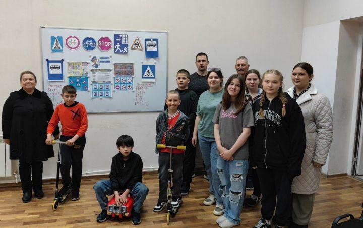 Юным жителям Бугульминского района напомнили ПДД