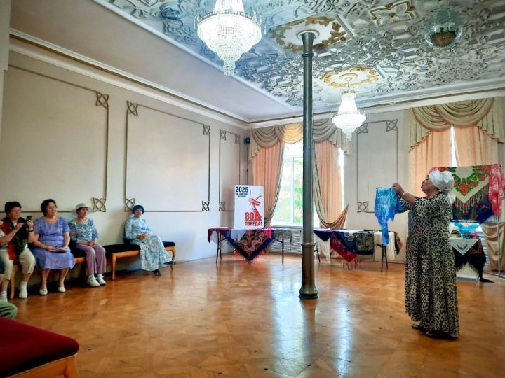Праздник татарского платка провели в Бугульме