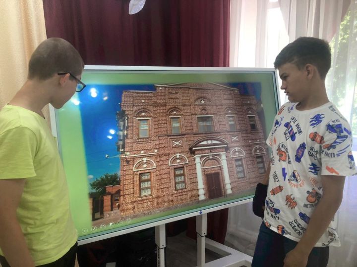 Для бугульминцев с ОВЗ устроили виртуальную экскурсию
