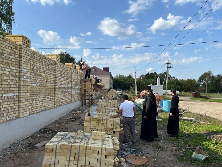 Бугульму посетил епископ Мефодий