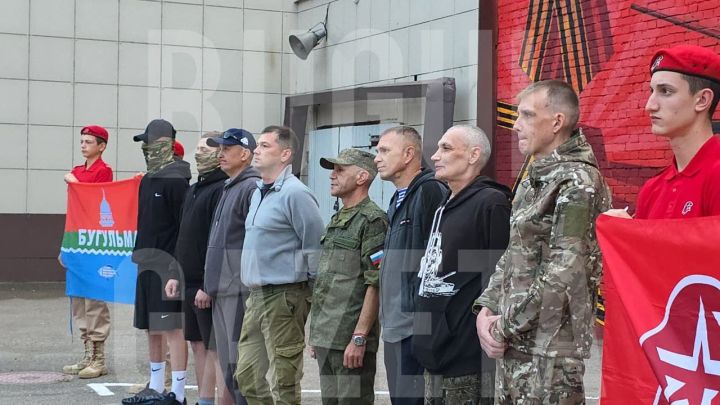 Из Бугульмы восемь военнослужащих уехали в Африканский корпус и на СВО
