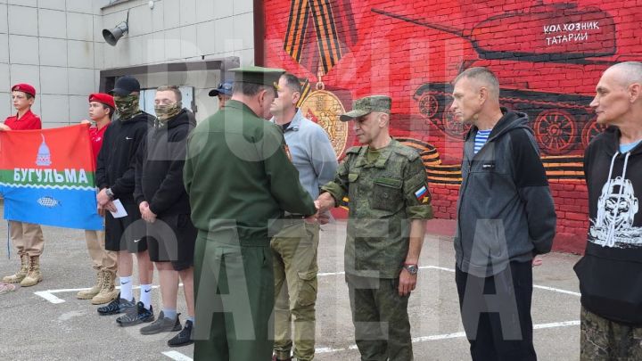Из Бугульмы восемь военнослужащих уехали в Африканский корпус и на СВО