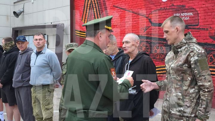 Из Бугульмы восемь военнослужащих уехали в Африканский корпус и на СВО