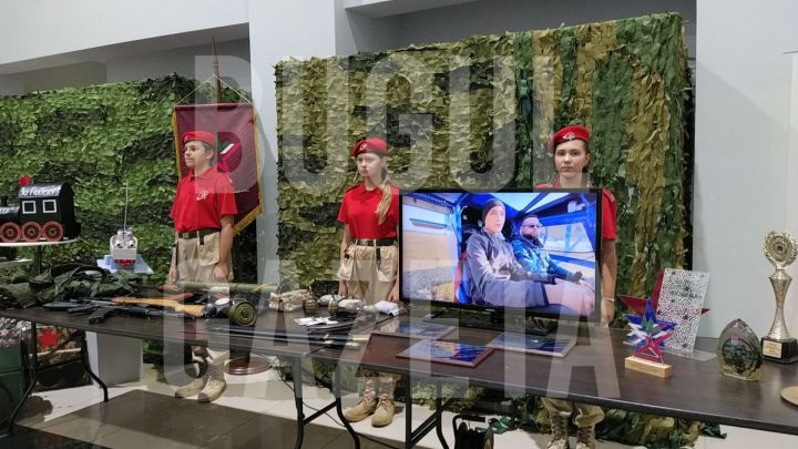 Бугульминских педагогов наградили за заслуги в образовании и многолетнюю добросовестную работу