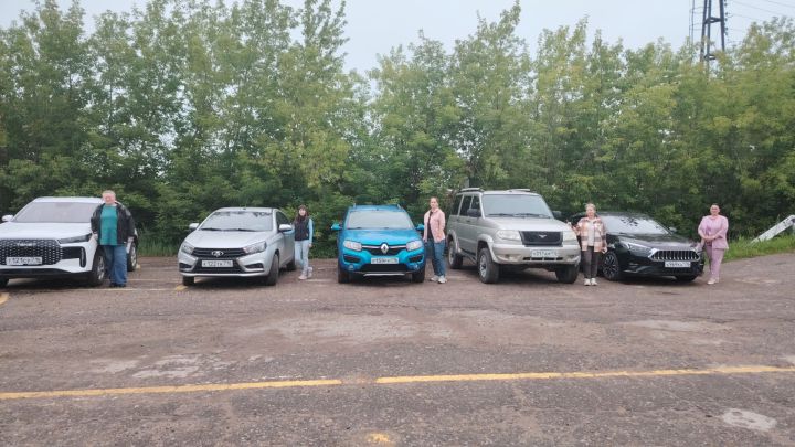 В Бугульме прошел ежегодный конкурс среди женщин-автомобилистов