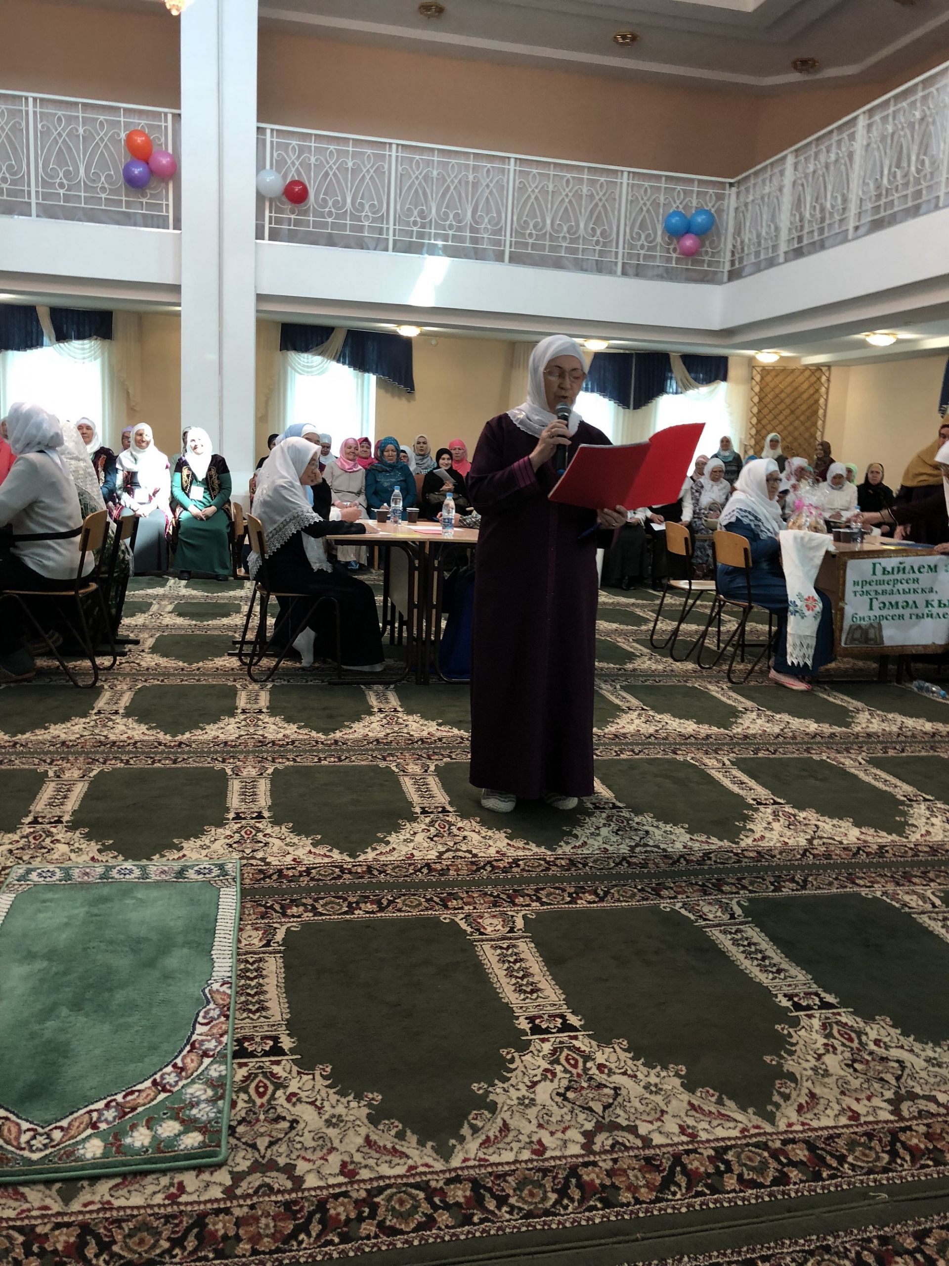 Бугульминские мусульманки приняли участие в интеллектуальной викторине в Лениногорске