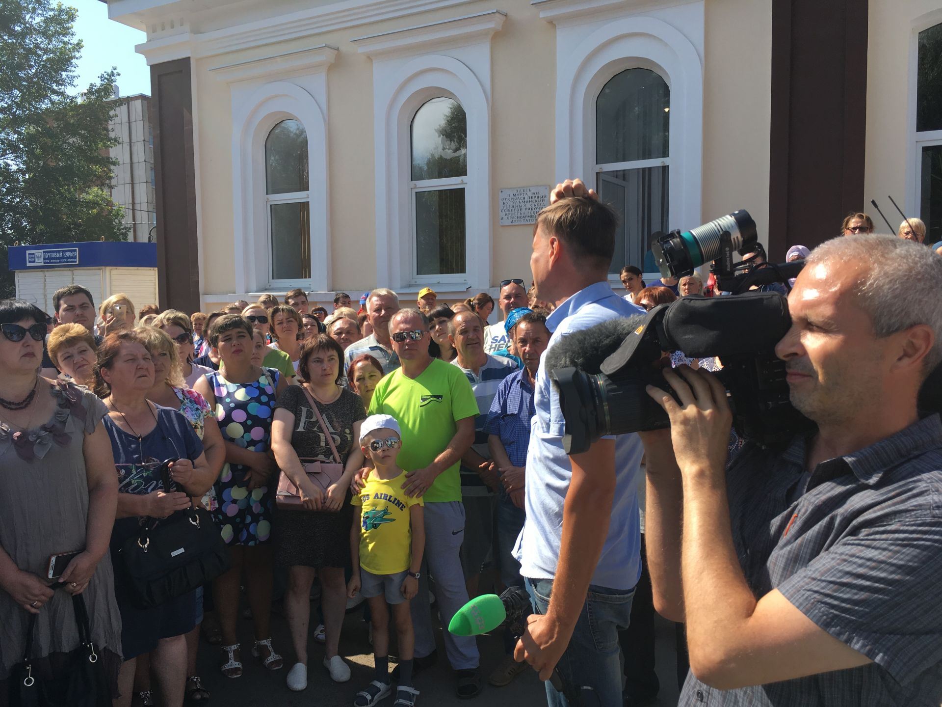 Новости рамблер сегодня последние свежие. Съемочная группа НТВ. Журналисты Бугульма. Приехала съемочная группа. Бугульминское Телевидение.