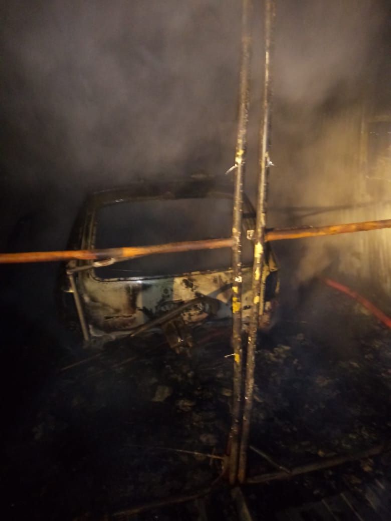 Пожар в Бугульминском районе - огнем уничтожен автомобиль KIA Sportage