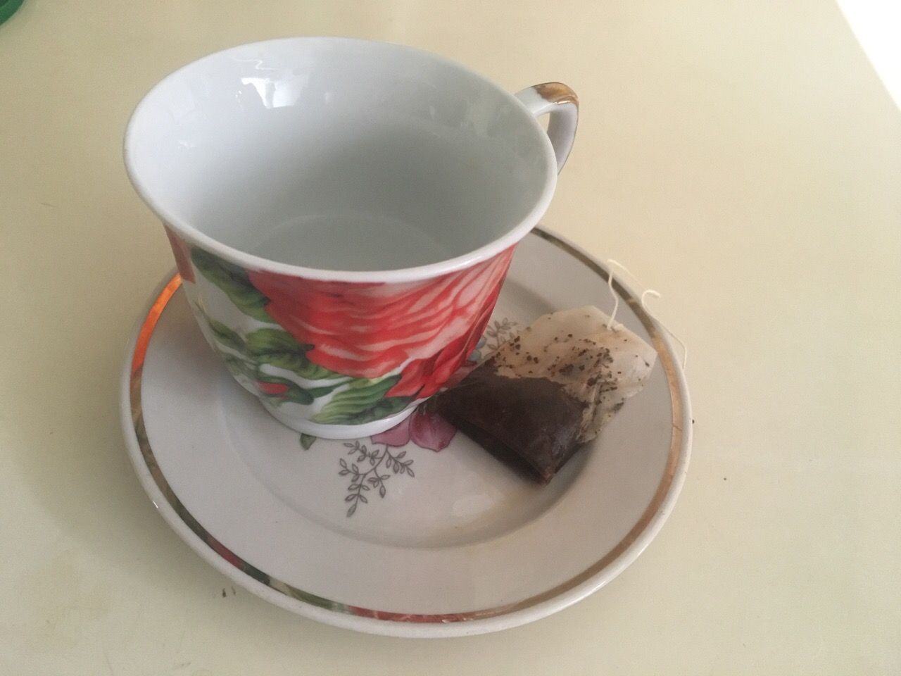 Чайный налет. Опыт Кружка с чайным налетом. Мытье кружки. Раствор от чайного налета. Как отмыть кружку