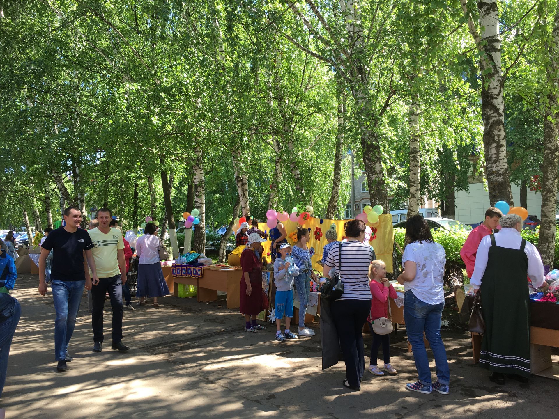 В Бугульме открылась ежегодная ярмарка замещающих семей