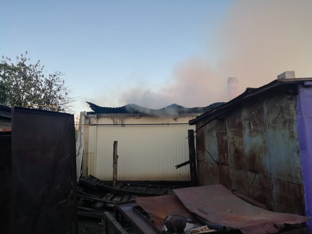 В Бугульминском районе вчера вечером полностью сгорел частный дом