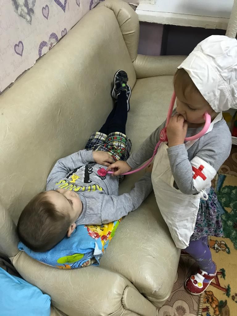 Воспитанники бугульминского детского сада №3 «Тамчыкай» знакомятся с профессиями
