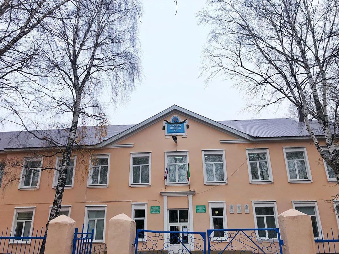 Бөгелмәдә Кәсепчеләр йортын, «Халыклар дуслыгы» китапханәсен һәм 11нче мәктәпне тикшерделәр