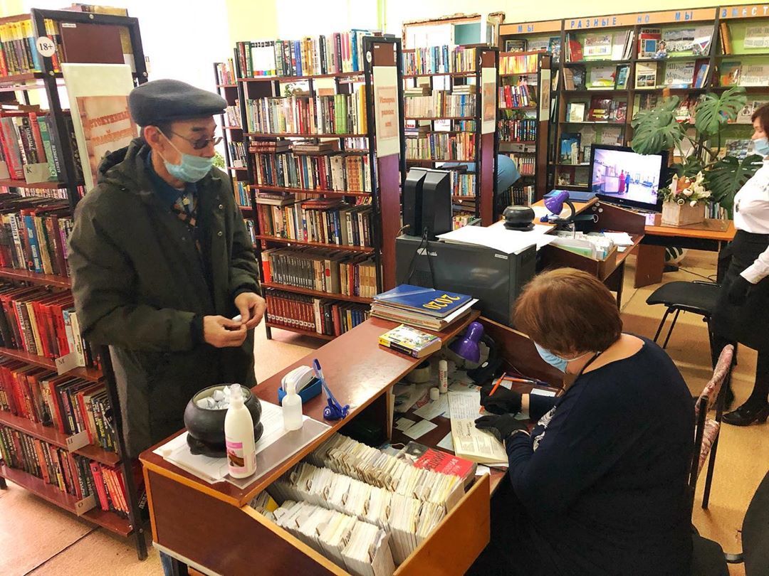 Бөгелмәдә Кәсепчеләр йортын, «Халыклар дуслыгы» китапханәсен һәм 11нче мәктәпне тикшерделәр