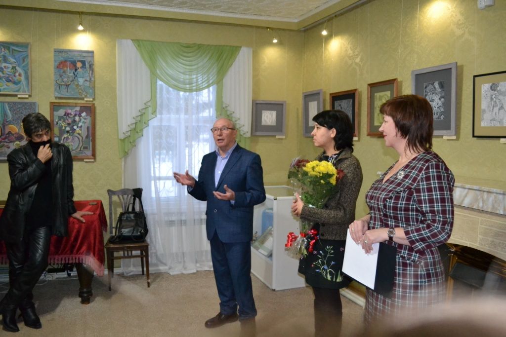 В Бугульминском музее Ярослава Гашека состоялась персональная выставка «Женская душа»