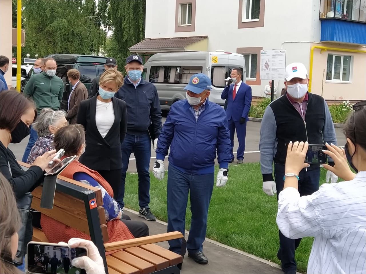 Татарстан Республикасы Президенты Рөстәм Миңнеханов эш сәфәре кысаларында Бөгелмә муниципаль районында булды