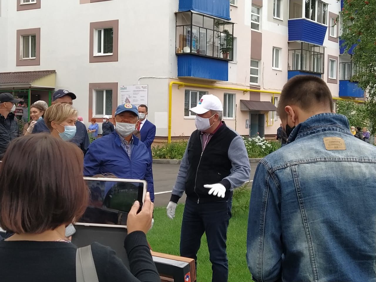 Татарстан Республикасы Президенты Рөстәм Миңнеханов эш сәфәре кысаларында Бөгелмә муниципаль районында булды