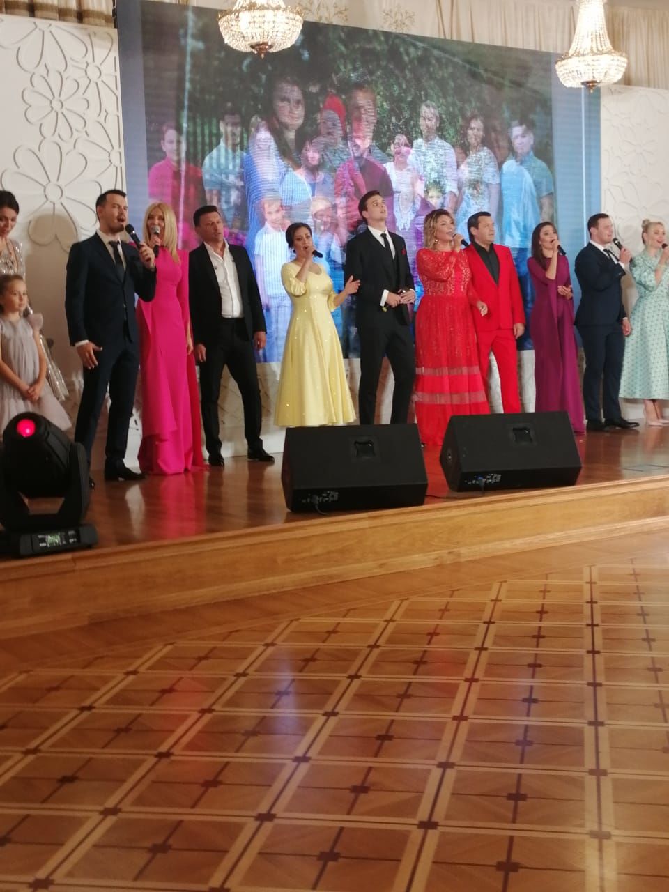 Семью Кадыровых из Бугульмы на торжественный прием пригласил Президент РТ