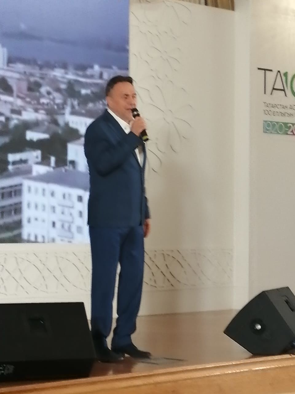 Семью Кадыровых из Бугульмы на торжественный прием пригласил Президент РТ