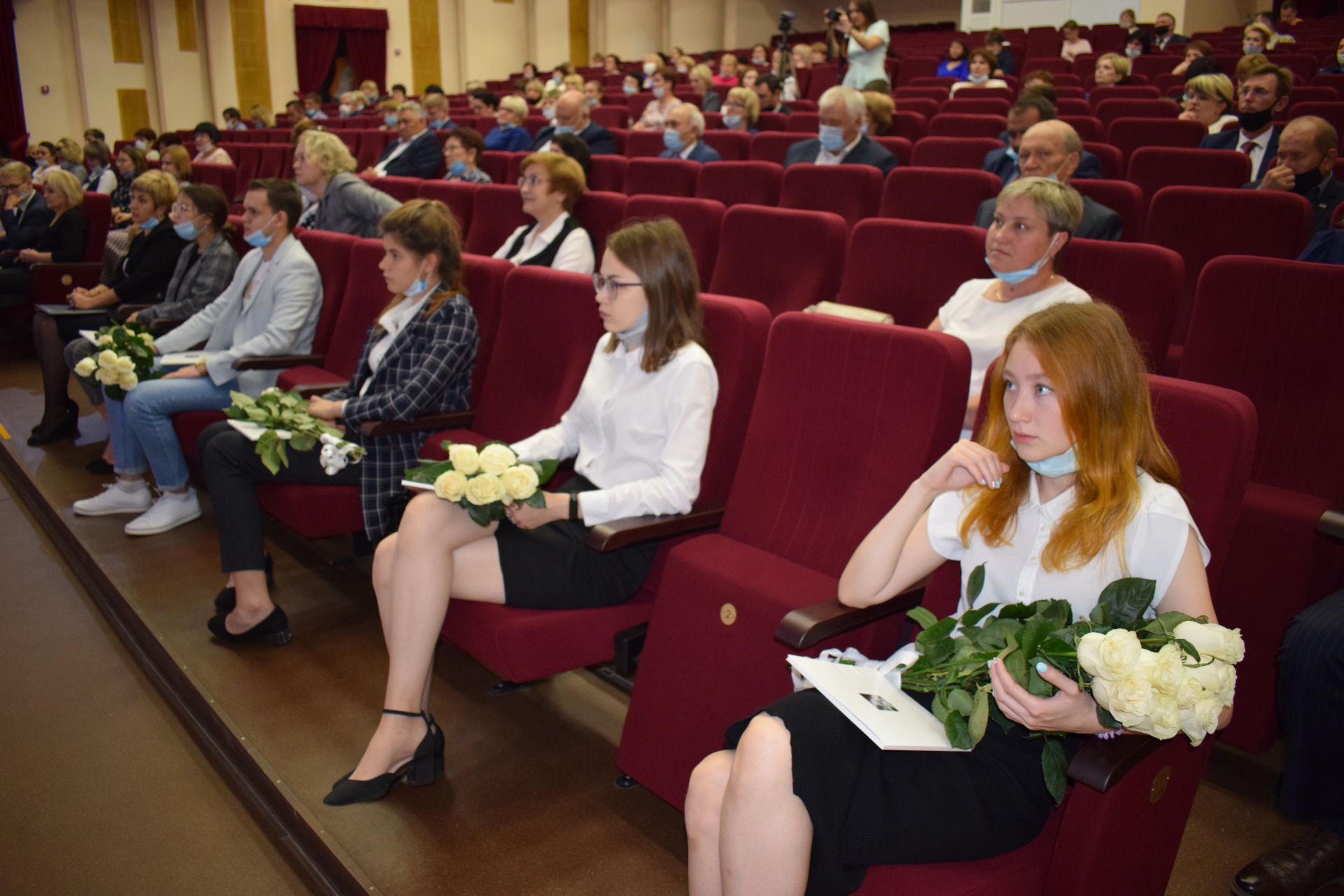Бөгелмә Яшьләр сараенда педагогик конференция үтте