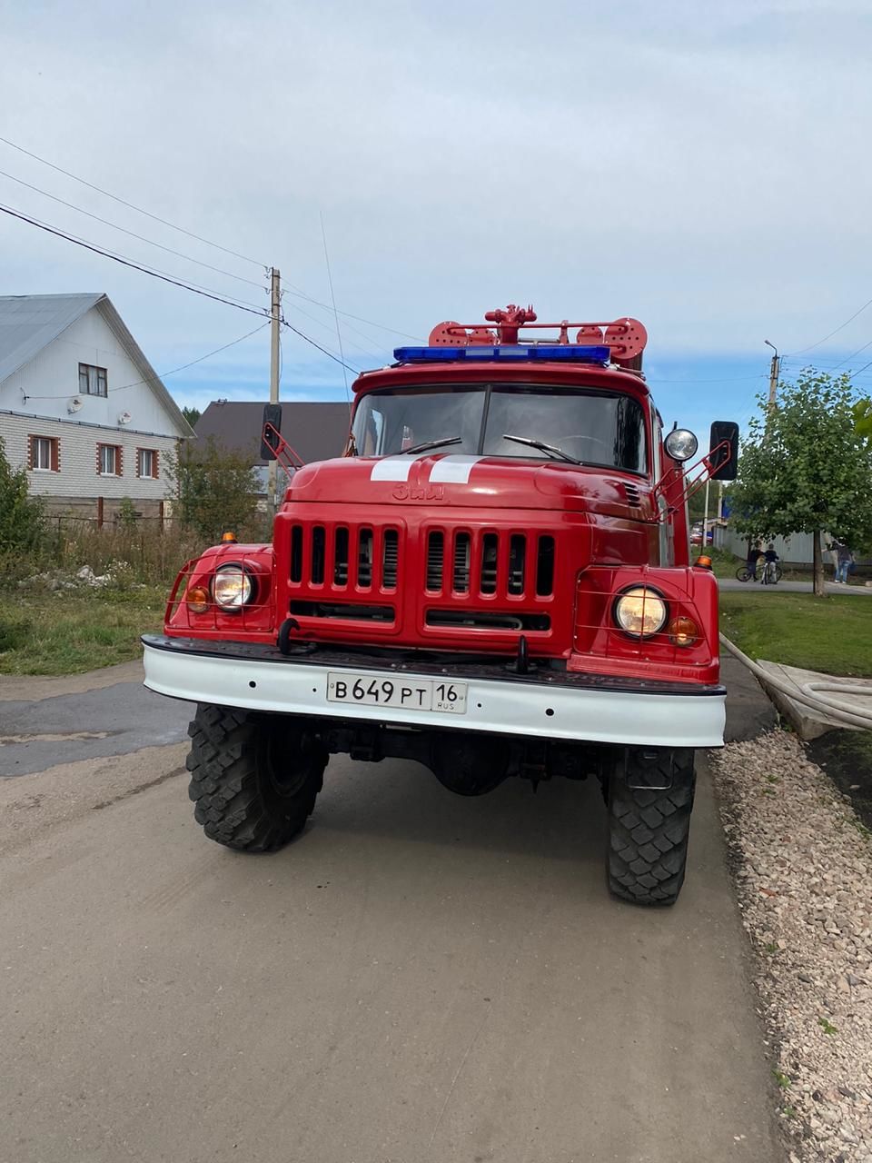 В Бугульме на «Поле чудес» пожарные спасли имущество на 100 тыс. рублей