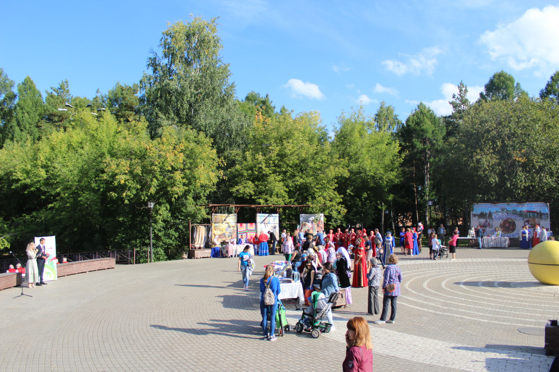 В городском парке провели фестиваль «Бугульма ремесленная»