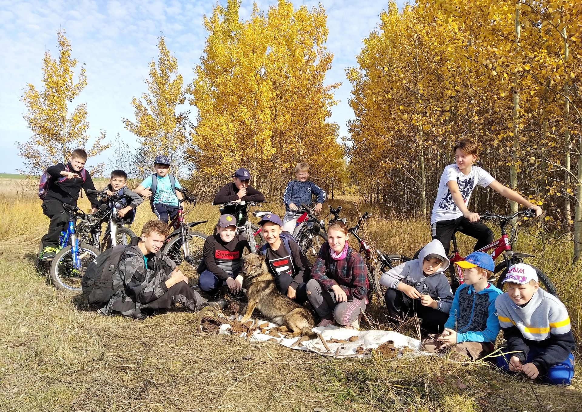 Юные туристы-краеведы Подгорненской школы Бугульминского района отправились в поисковую экспедицию