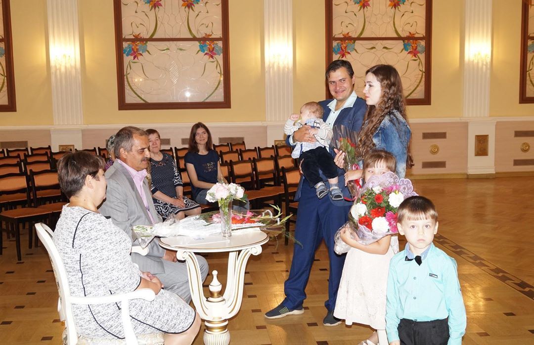 Семью Дроздовых из Бугульминского района поздравили с жемчужной свадьбой