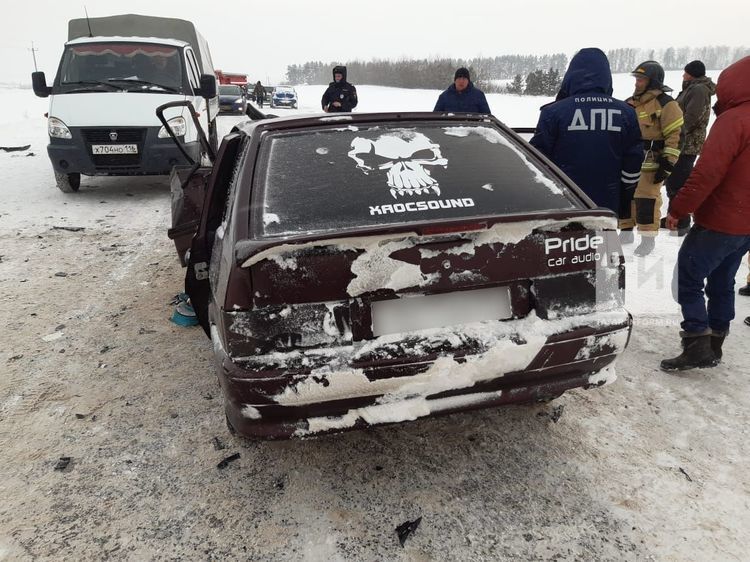В страшной аварии в Татарстане погиб полугодовалый ребенок