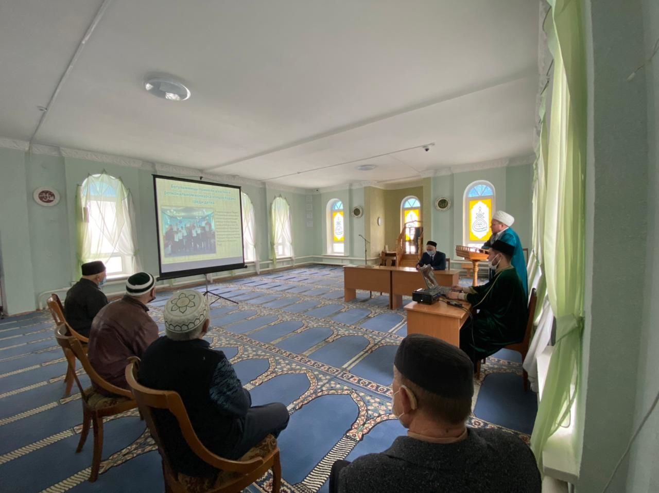 В Центральной мечети Бугульмы прошло собрание мухтасибата