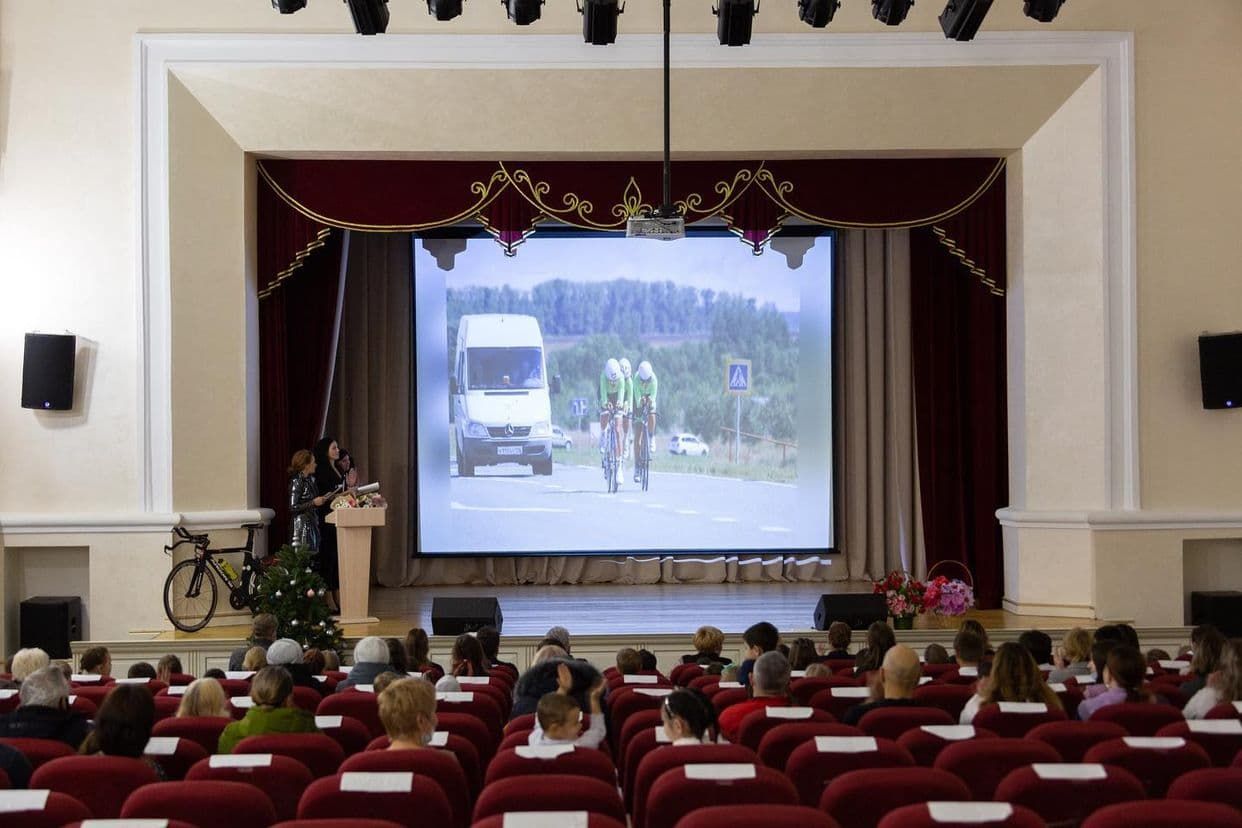 В поселке Карабаш Бугульминского района наградили лучших велосипедистов по итогам спортивного сезона уходящего года