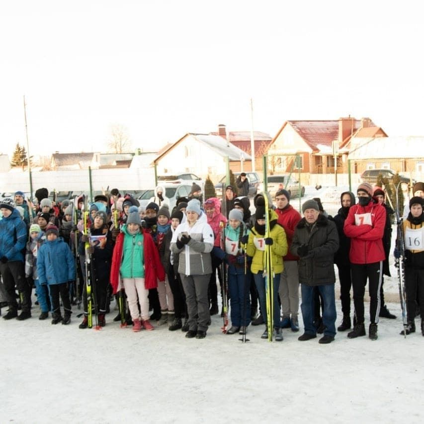 Женская сборная Бугульминского механического завода победила на гонке в честь открытия лыжного сезона