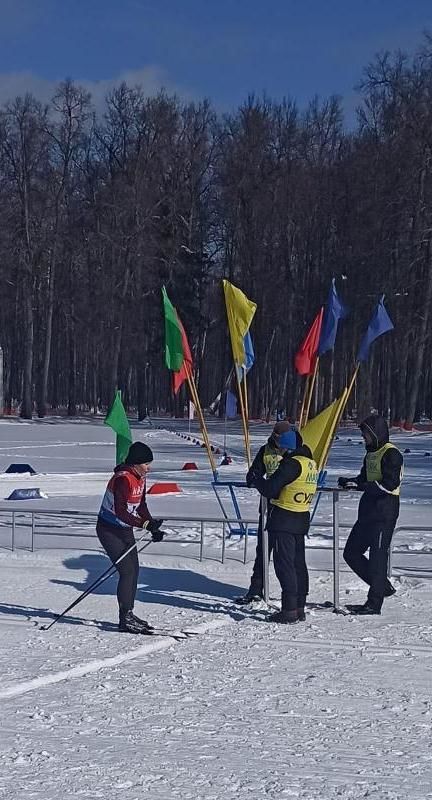 Судья из Бугульмы поборолась за победу в лыжных гонках