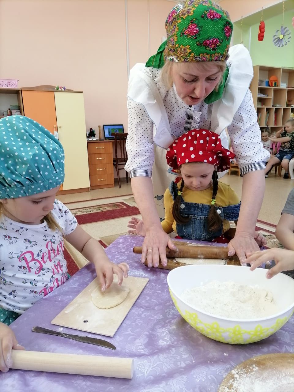 В детском саду "Искорка" прошли мероприятия, посвященные Году родных языков и народного единства РТ