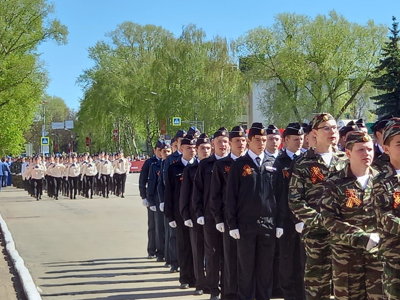 В Бугульме прошел парад в честь 76-й годовщины Великой Победы (ФОТОРЕПОРТАЖ)
