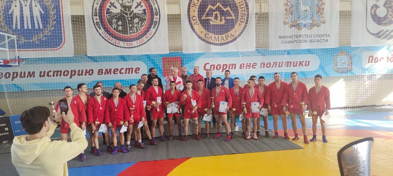 Спортсмен из Бугульмы привез бронзу с турнира по самбо памяти В.И. Сапрунова
