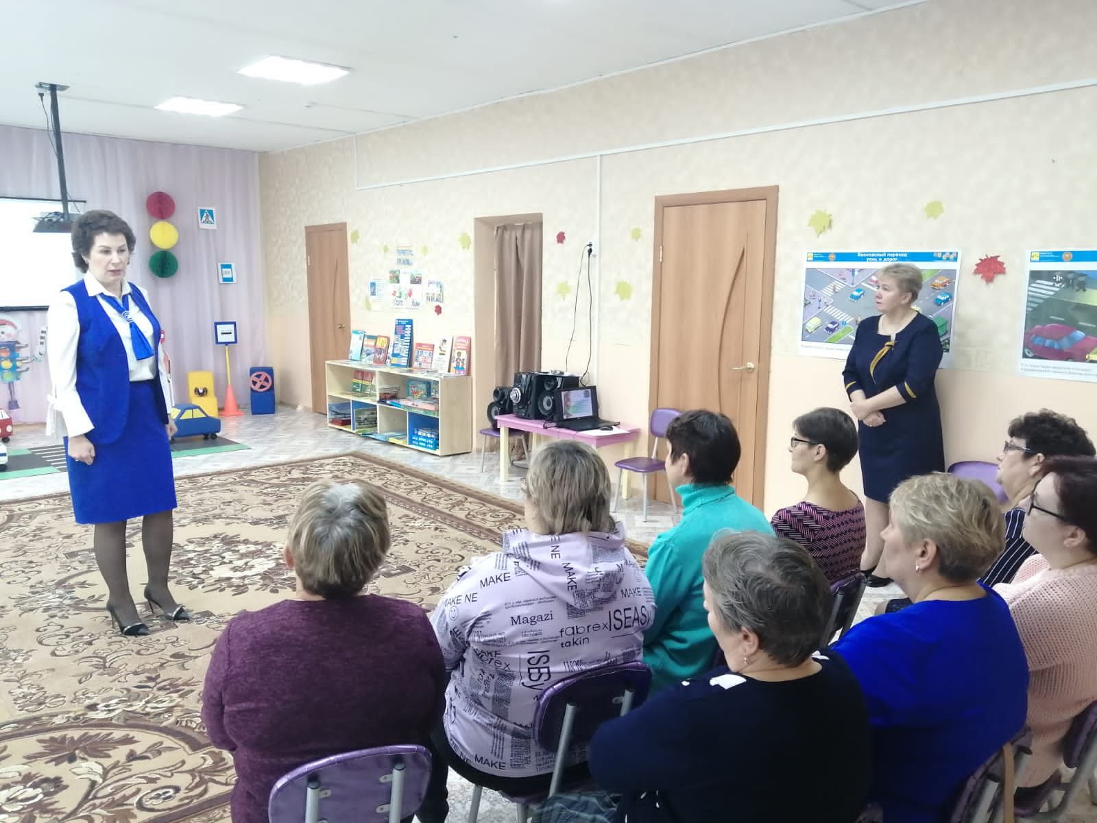 Родителям дошкольников из Бугульминского района рассказали, как научить детей ПДД