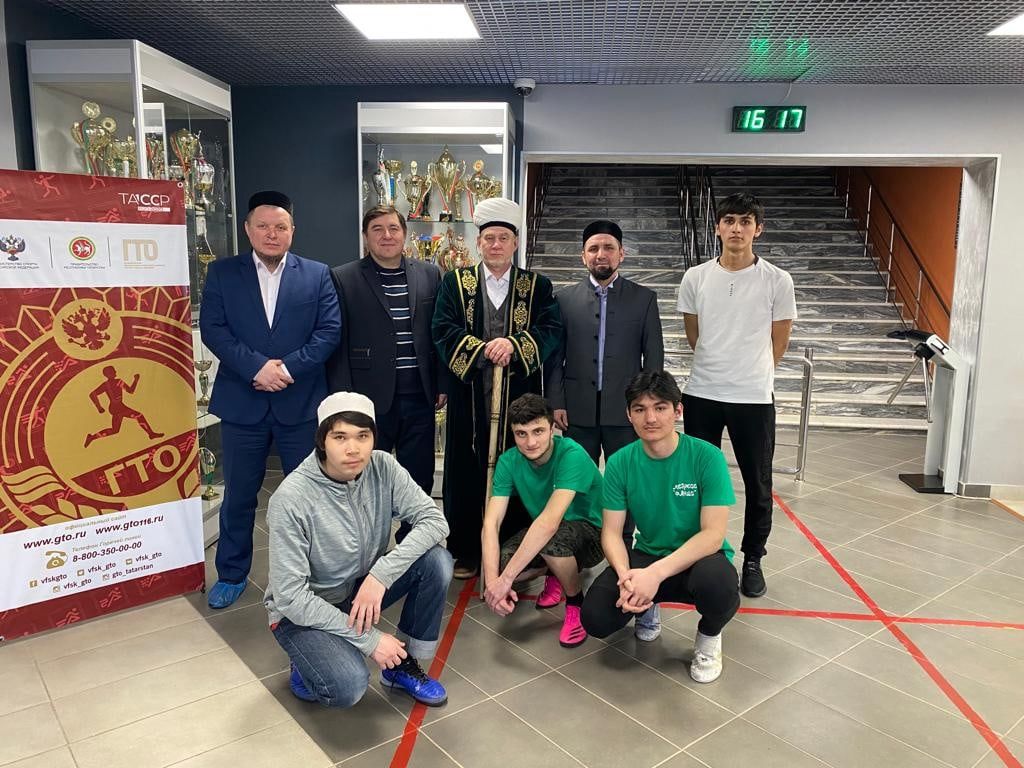 Команда Бугульминского мухтасибата заняла бронзу среди мечетей РТ в турнире по волейболу