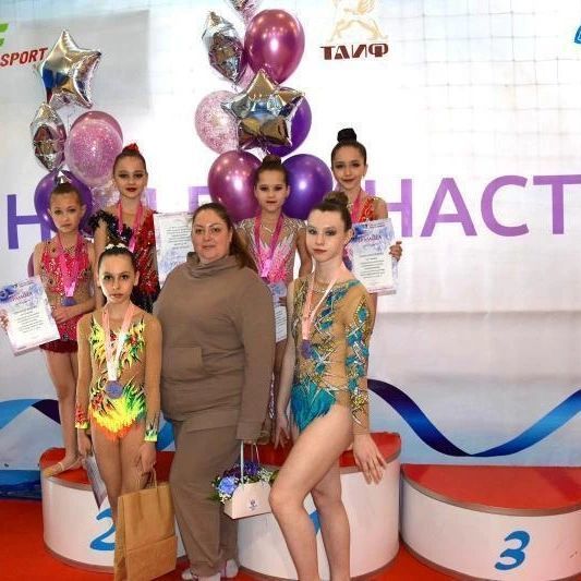 Юные бугульминские гимнастки победили в Открытом турнире «Весенняя капель»